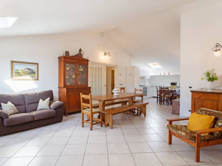 Children-friendly apartment | Mountain view | Beach nearby | Pets are welcome — photo 5
