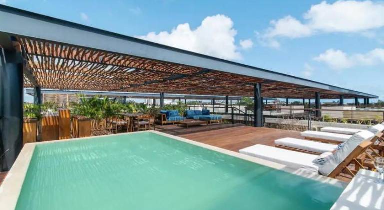 House with pool in Tulum