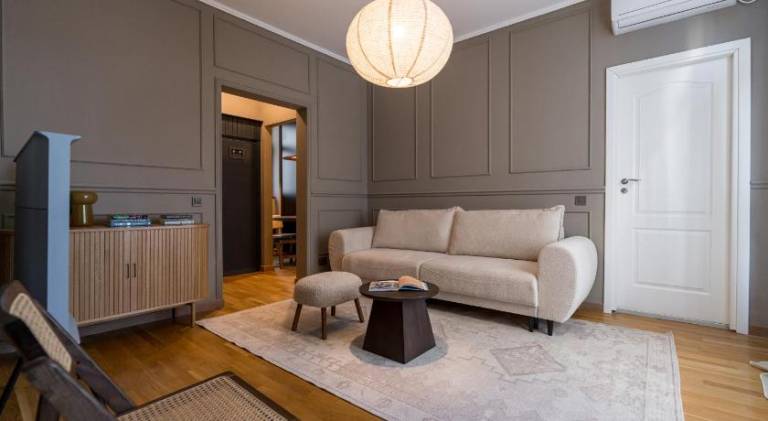Rental apartment with jacuzzi, terrace & sauna | Next to Romanian Athenaeum — photo 2