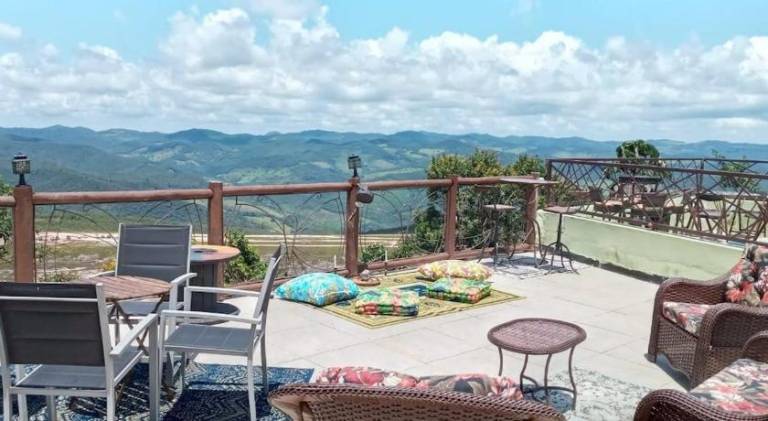 Chalet with terrace, private pool & yard — photo 4