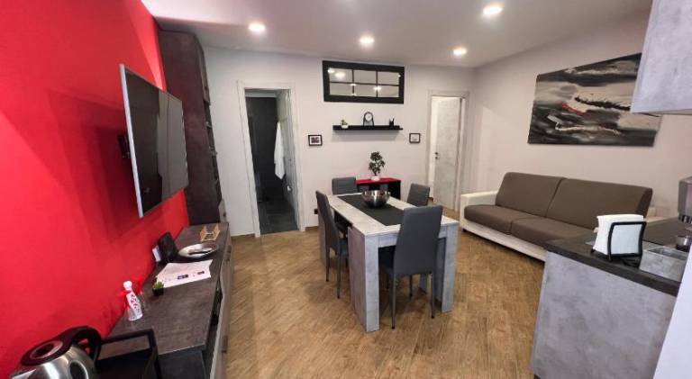 Apartment | Next to Piazza Dante in Naples