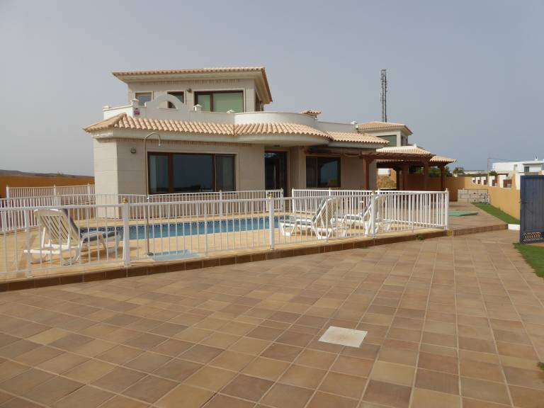 Villa  Salinas del Carmen