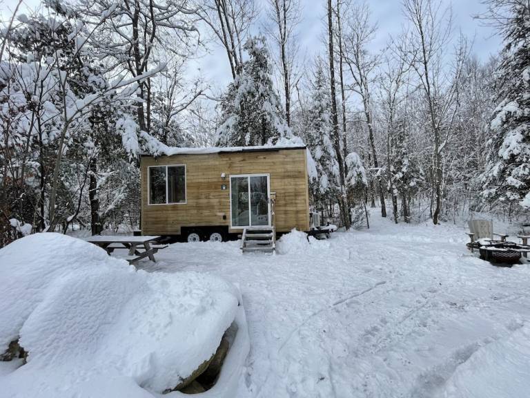 Cabin  Canaan