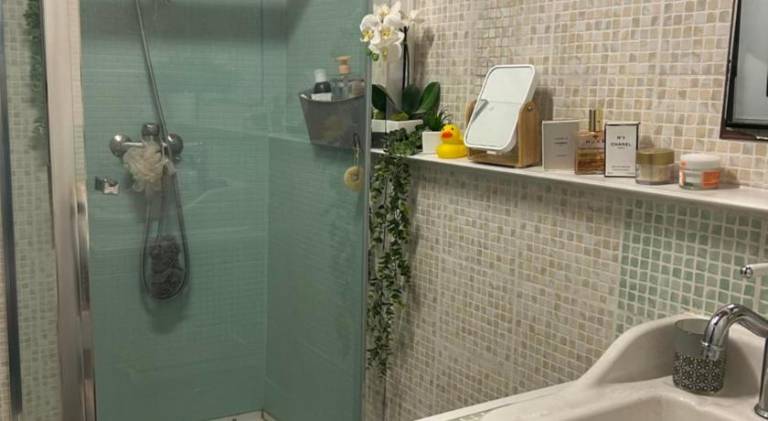 Holiday apartment with hot tub, garden & patio — photo 5