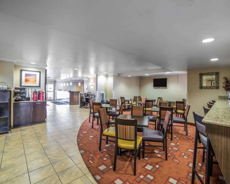 MainStay Suites Casper — photo 4