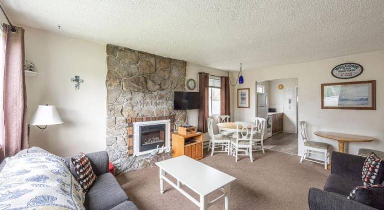 House with 2 rooms for 4 persons — photo 2