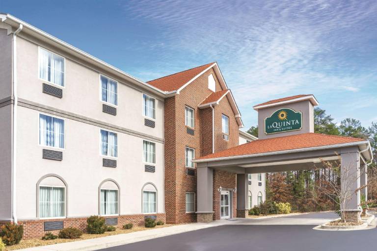 La Quinta Inn & Suites by Wyndham Rome in Rome, GA
