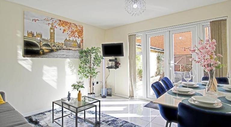 Vacation home | Dogs allowed in Reading