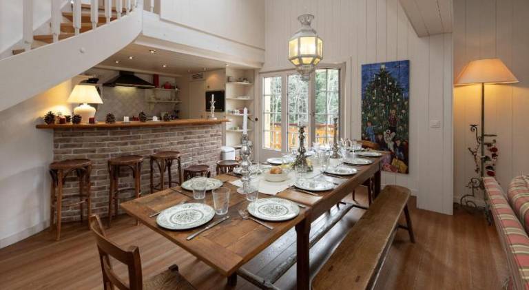 Holiday apartment with 4 rooms for 12 persons in Ollon