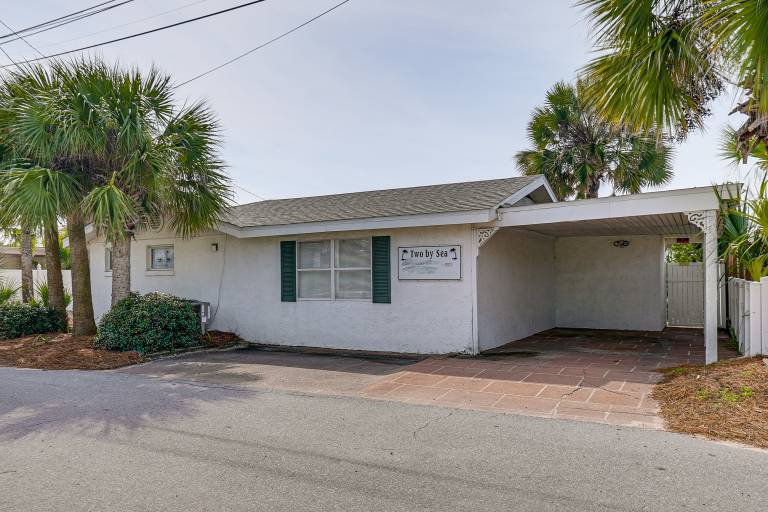 'Two by Sea' Beachfront Private Home w/ Courtyard! — photo 3