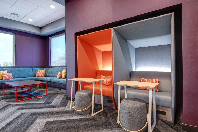 Tru by Hilton Columbia Greystone — photo 3