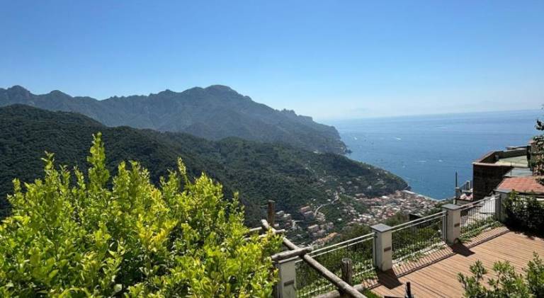 Beautiful holiday apartment with patio | Dogs allowed in Tramonti