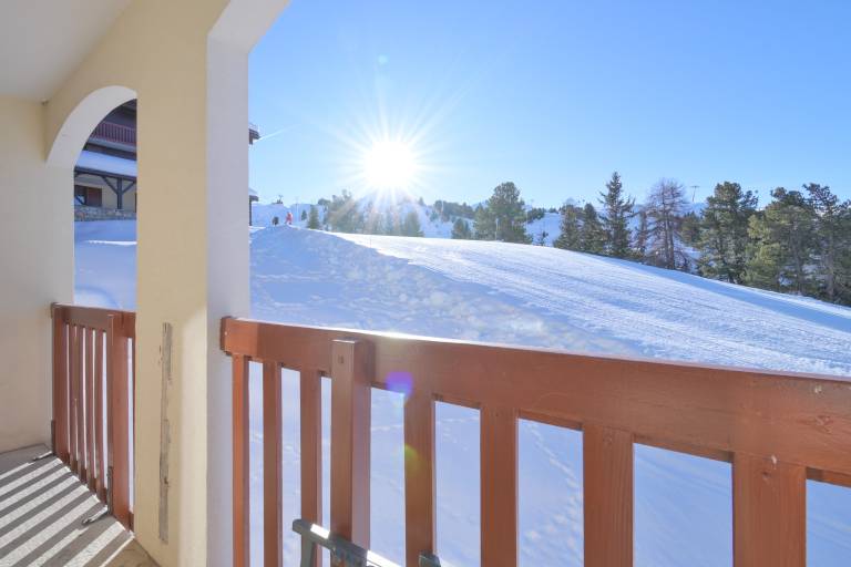 Beautiful rental apartment with fast internet | Mountain view | Close to the ski | Pets are welcome — photo 2