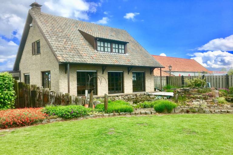 Wonderful vacation home with barbecue & yard | Dogs allowed — photo 4