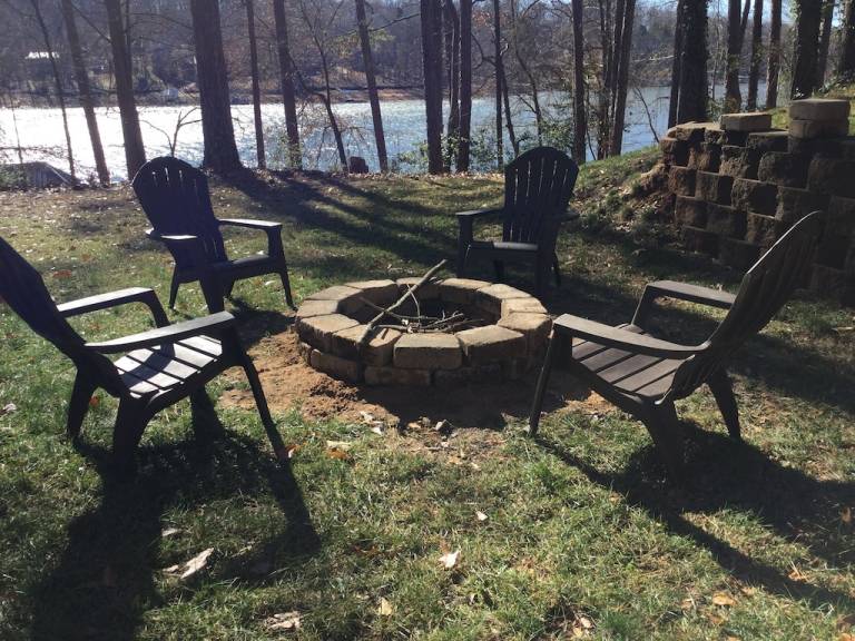 Seneca, SC Vacation Rentals from 125 HomeToGo