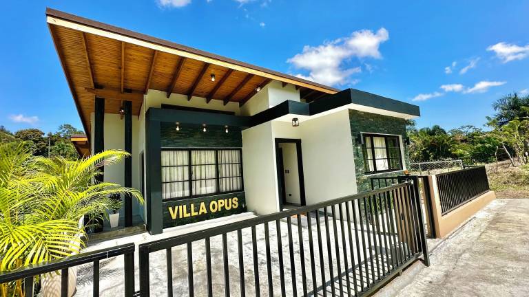 Villa  Jarabacoa