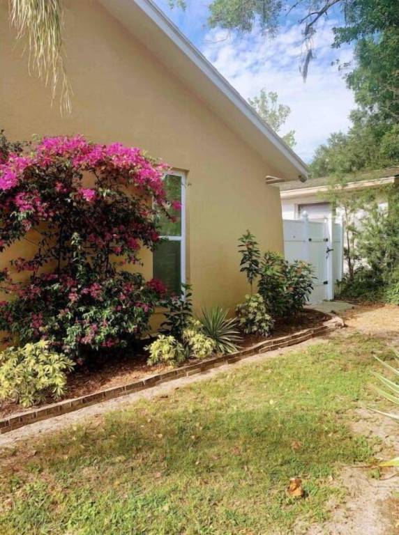 Apartment Lakeland