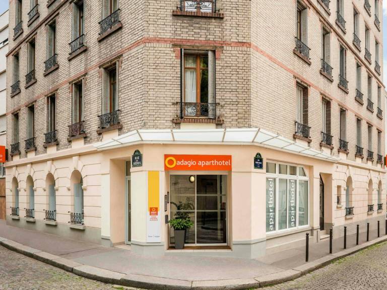 Aparthotel Adagio Access Paris Philippe Auguste in Bobigny