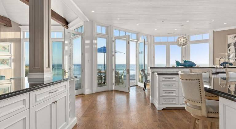 Malibu Dunes by Fieldtrip Expansive Hamptons-Style Estate w Private Beach Backyard — photo 3