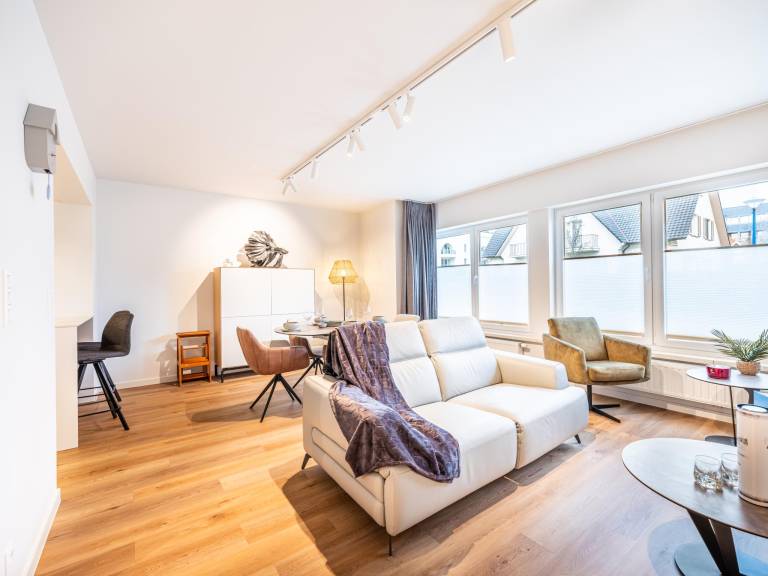 Holiday apartment with patio in De Panne