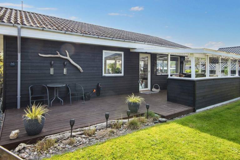 Feriehus  Pøt Strandby
