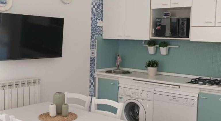 Apartment with 1 room for 4 persons — photo 4