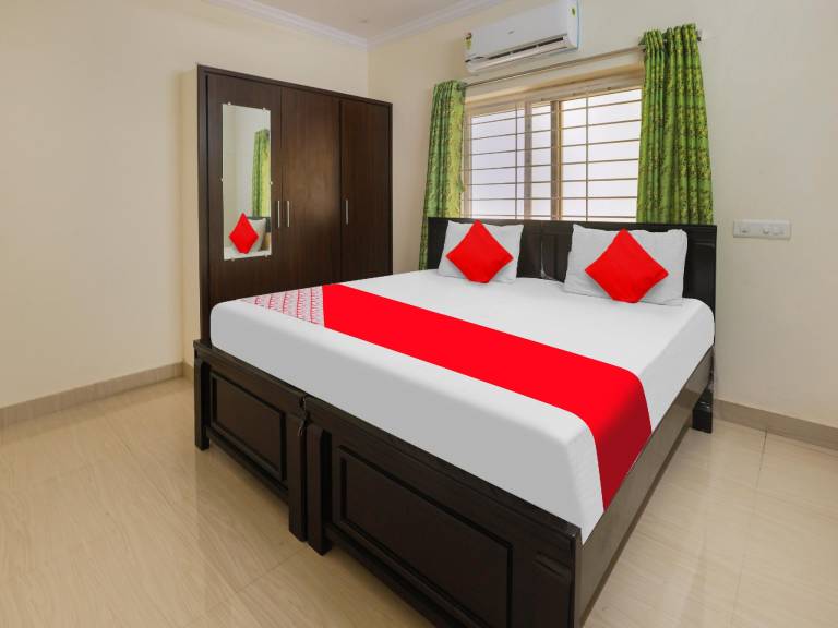 Super Hotel O Ramaraopet Near Kakinada Beach