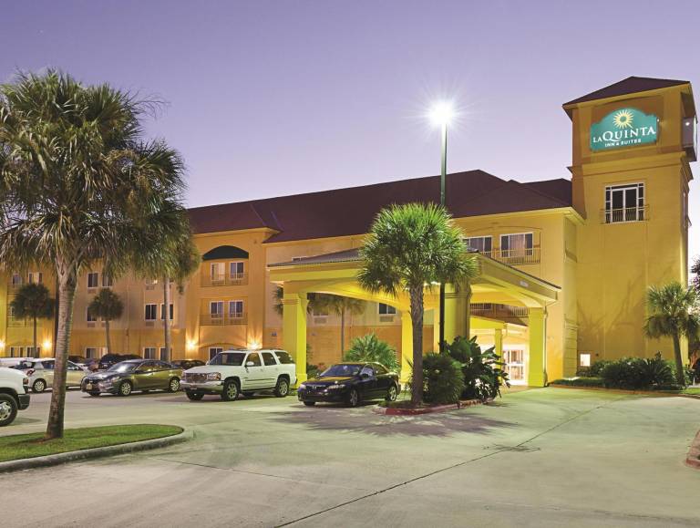 La Quinta Inn & Suites by Wyndham Biloxi in Biloxi, MS