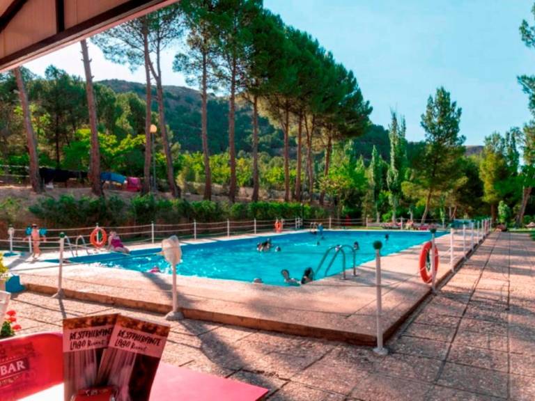 Bungalow Monasterio de Piedra