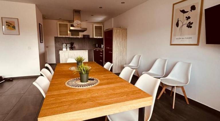 O107 XXL I 160m2 I Kamin I Balkon I 2 WC I Kucheninsel — photo 3