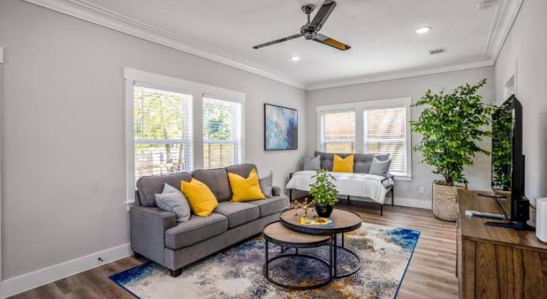 Vacation home with 2 rooms for 7 persons in Houston, TX