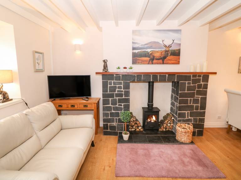 Child-friendly lovely cottage with patio | Dogs allowed — photo 5