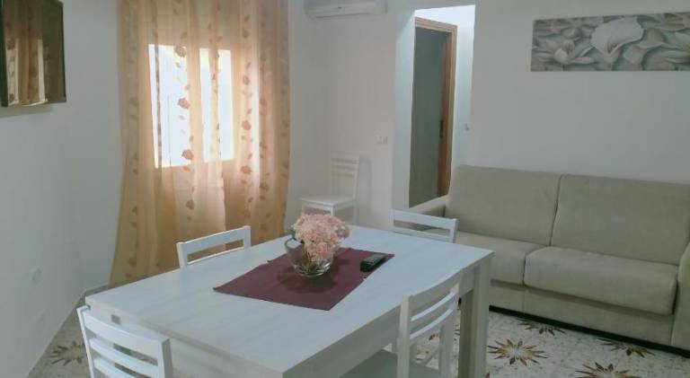 Holiday apartment with 1 room for 5 persons — photo 4