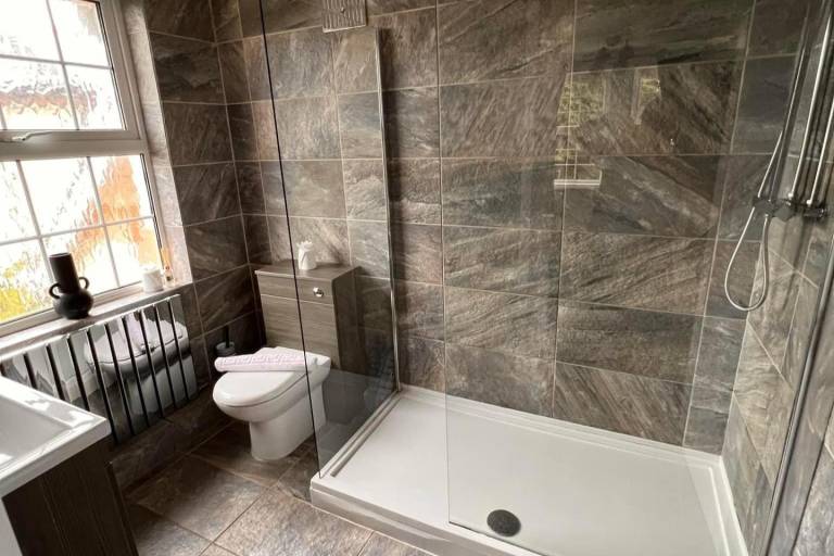 Build your memories hot tub, garden, sleeps 14 — photo 4