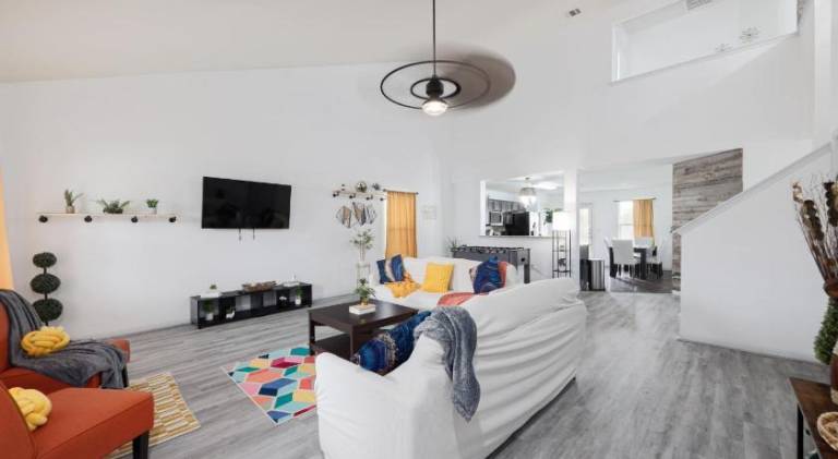 Charming vacation home | Dogs allowed in Kyle, TX