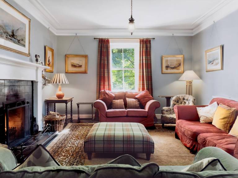 Family-oriented charming cottage with barbeque & garden | River view | Pets allowed — photo 3