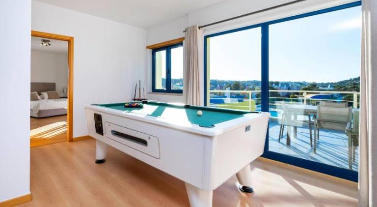 Apartment with jacuzzi & pool in Albufeira
