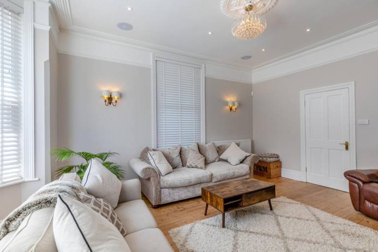 Fully equipped cottage with grill | Water view | Next to the beach | Pets are welcome — photo 4
