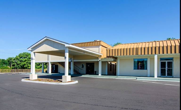 Travel Inn Bristol Near State Street in Bristol, VA