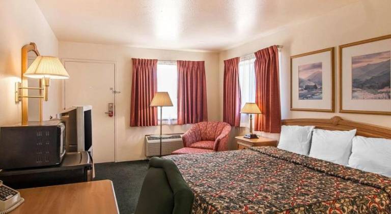 Ashland Valley Inn — photo 2