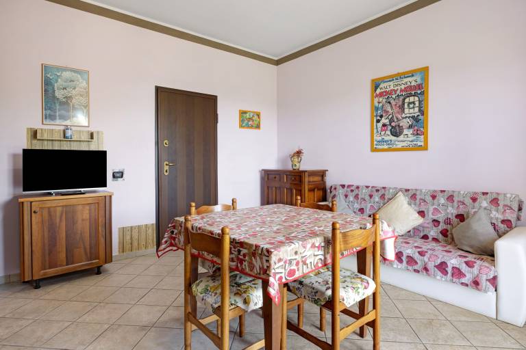 Apartment 'Carbone' with Private Terrace, Wi-Fi and Air Conditioning — photo 5