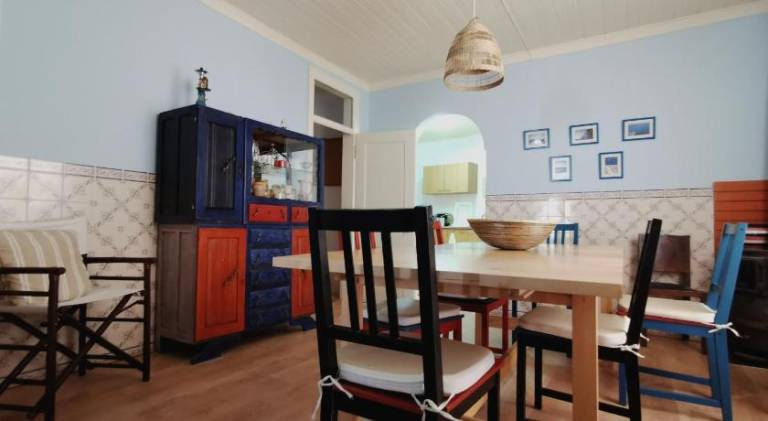 Vacation home with terrace — photo 2