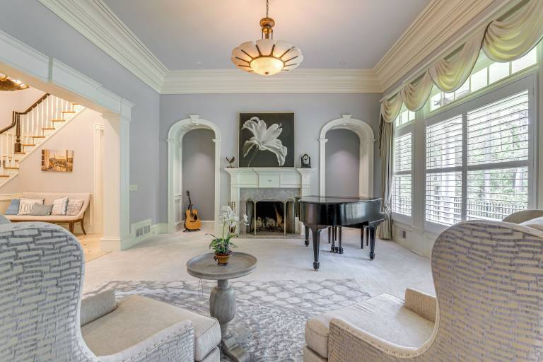 House Suwanee