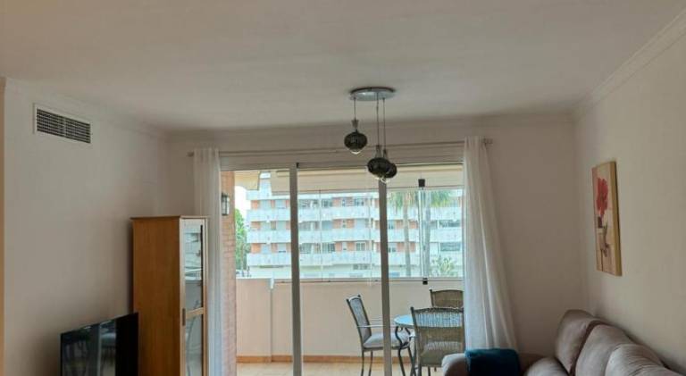 Fully equipped apartment with garden, pool & patio | Pets allowed — photo 2