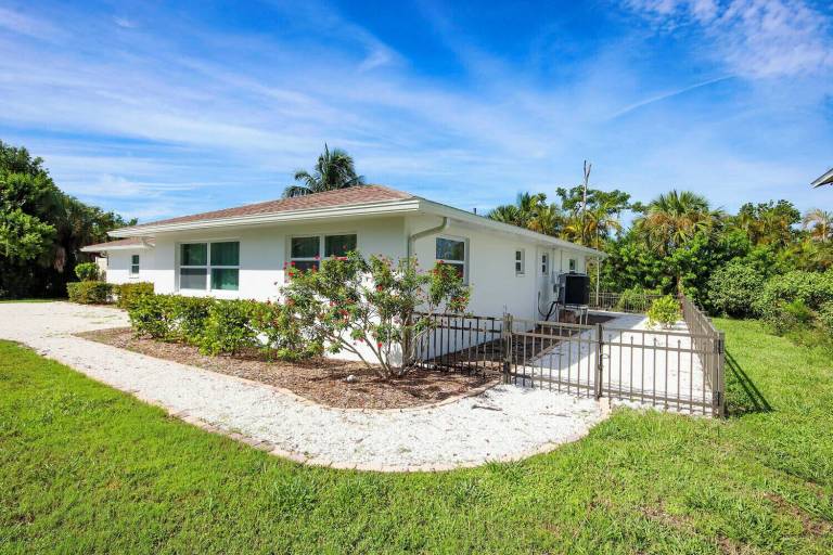 House Sanibel