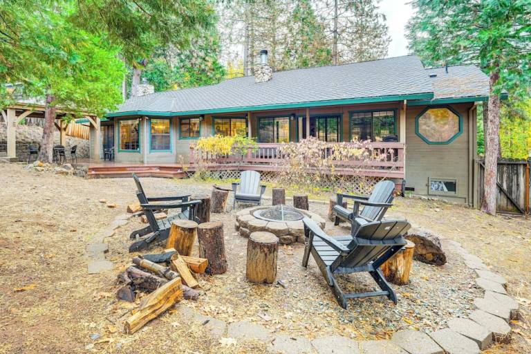 Cottage  Arnold