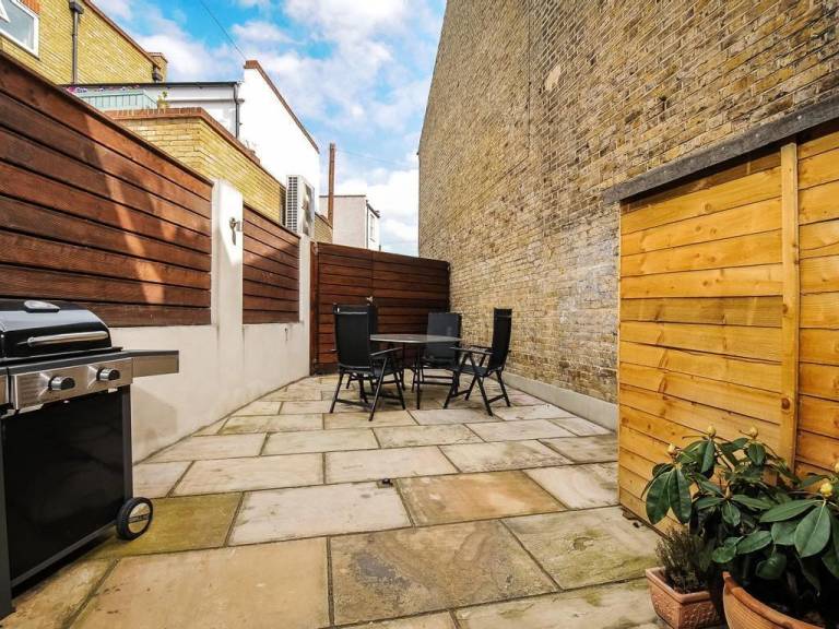 House  London