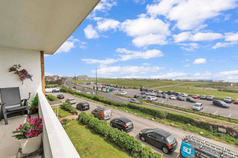 Apartment Shoreham-by-Sea