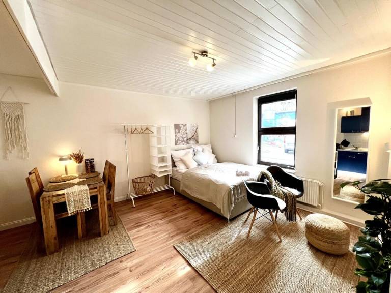 Holiday apartment | Near Wilhelm Wagenfeld House | Good for workation | Dogs allowed in Bremen
