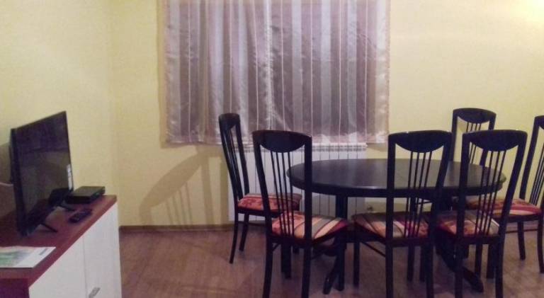 Rental apartment with garden & patio — photo 2